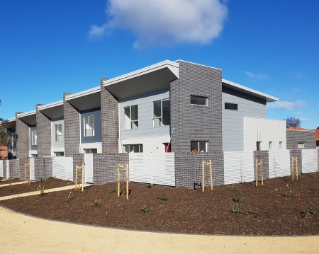 White aluminium screening